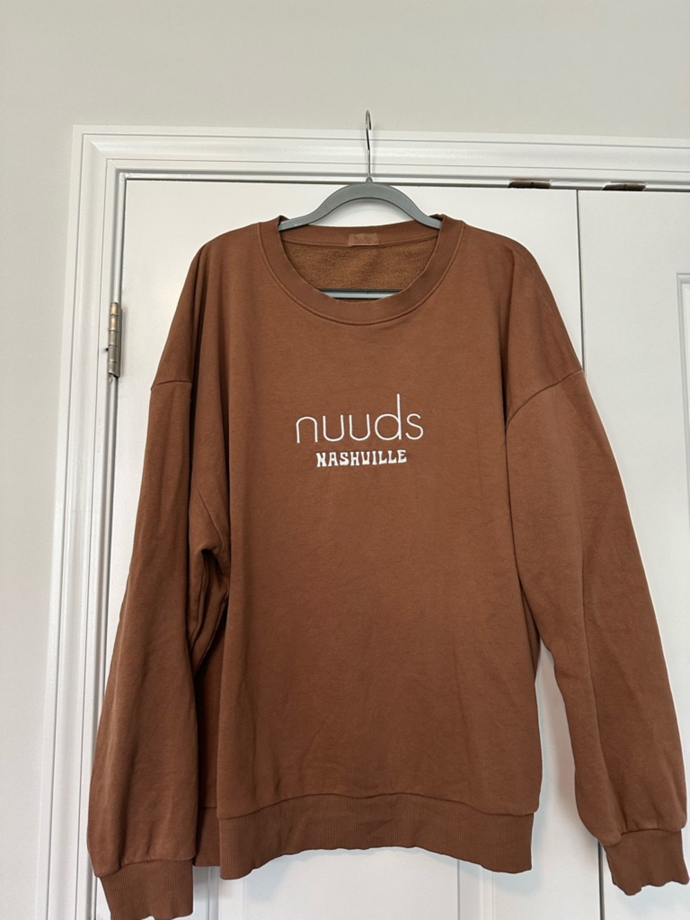 nuuds Nashville Brown Pullover Sweatshirt